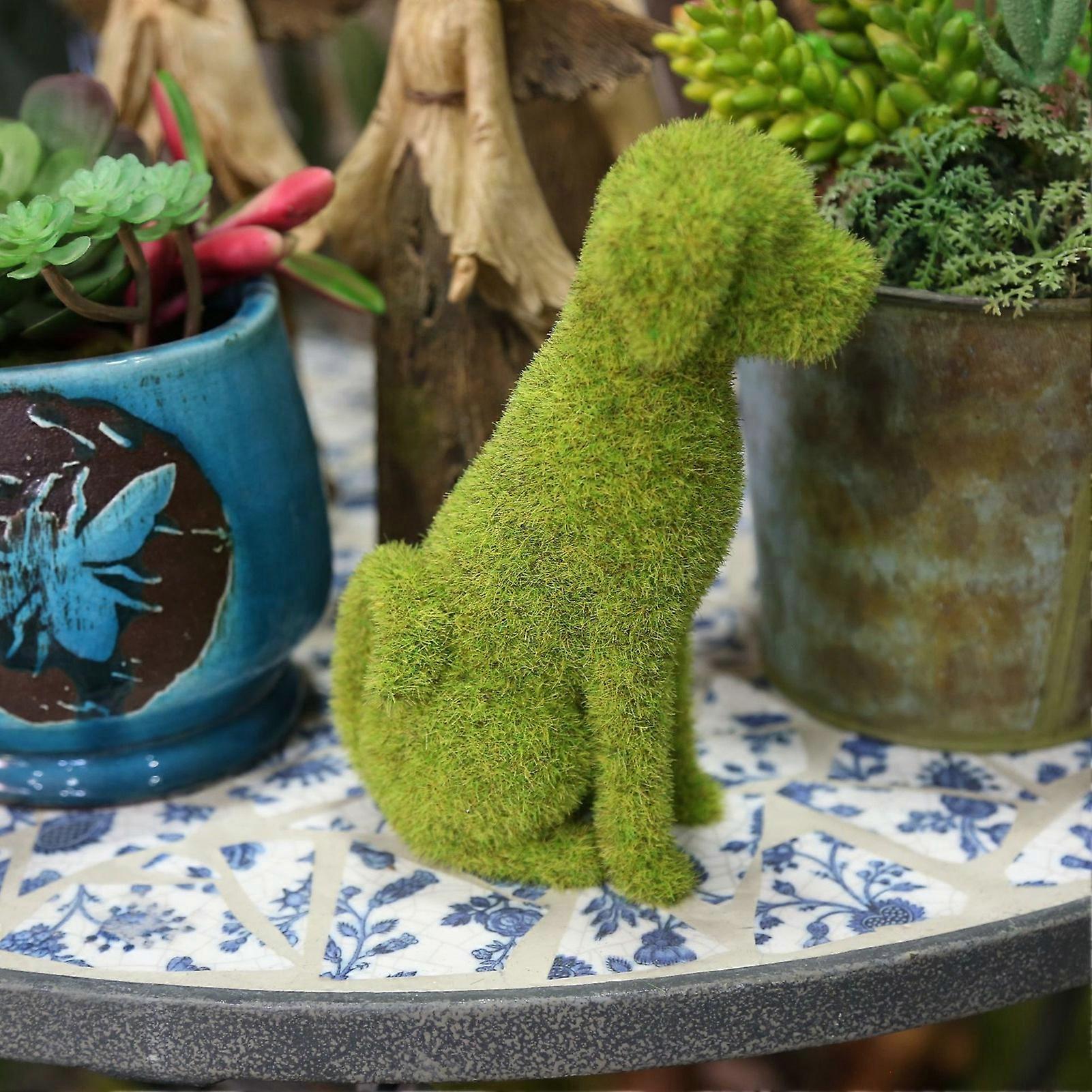 Flocked Animal Statue European Style Handcrafted Resin Simulation Moss Flocked Figurine for Garden Type A