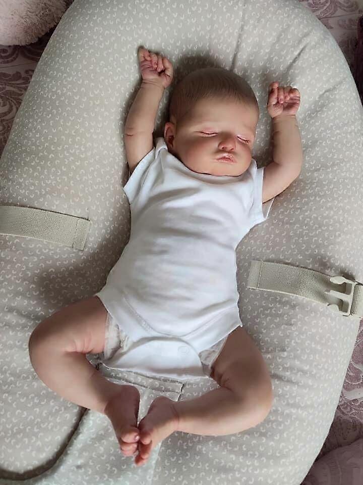 リボーンドールズベビースリーピングポルラーロザリーソフトハンドドローイングヘア新生児