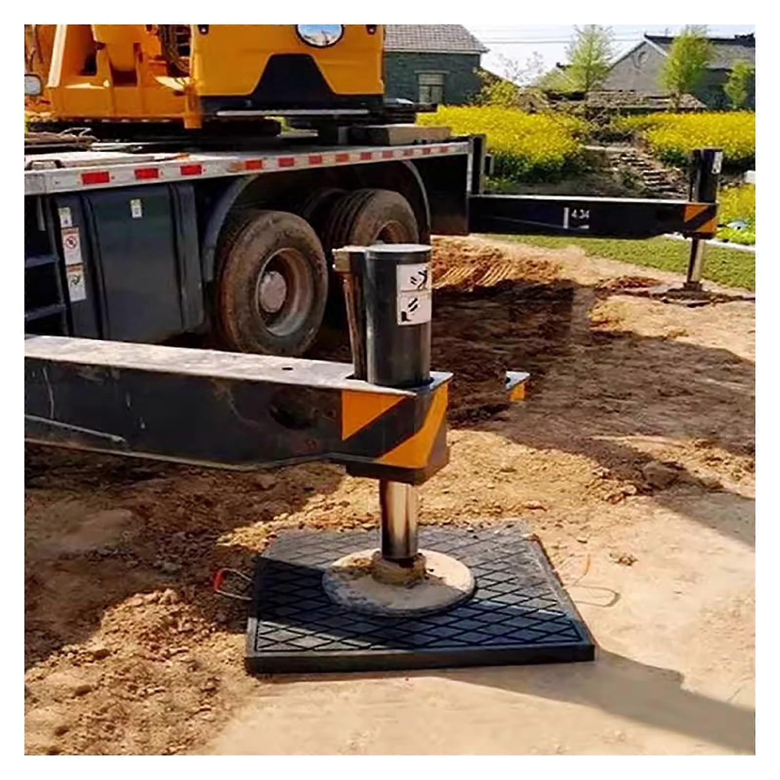 performance crane support plates for sand, gravel, and concrete surfaces – Stackable, stabilizing plates (60x60x5cm / 23.6x23.6x2in).
