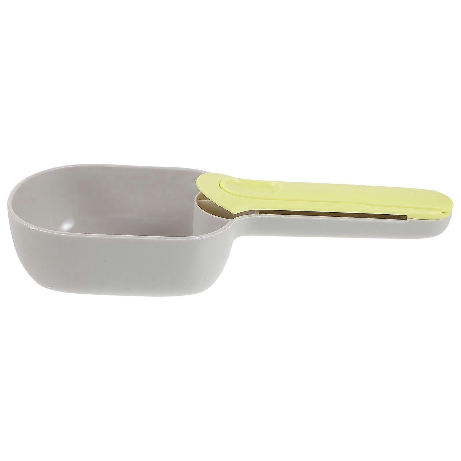 Multifunctional Small Plastic Pet Food Spoon for Home Use Assorted Color