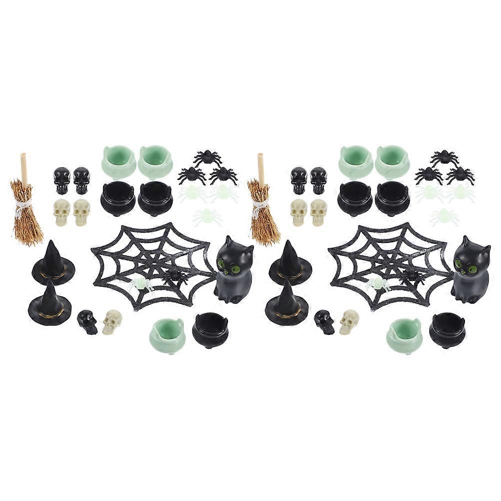 Plastic Halloween Miniatures Witch Figurines for Party 2Sets