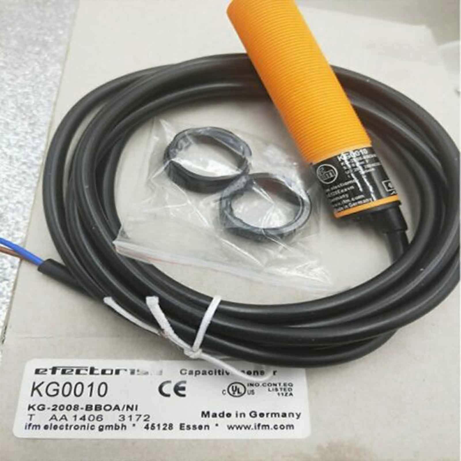 Capacitive Proximity Sensor 20250V AC DC Threaded Mount for Reliable Level Detection