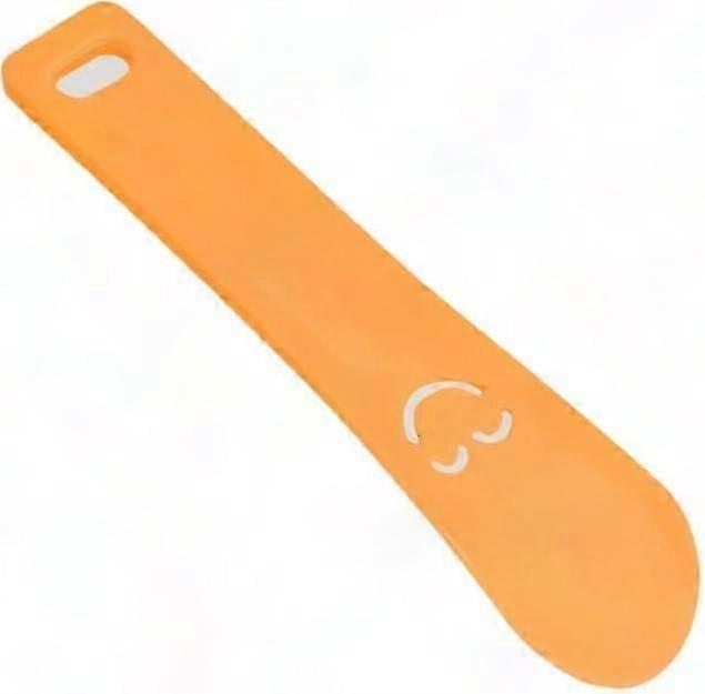 Compact Plastic Shoehorn Tool