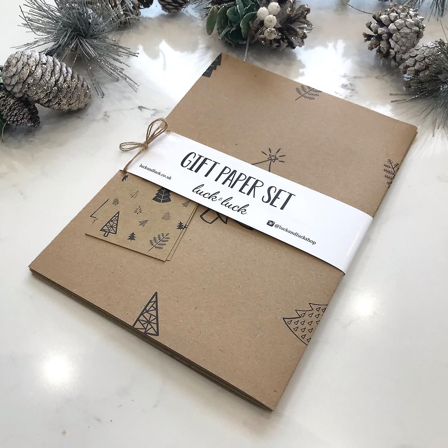 Christmas Tree Wrapping Paper Set with Gift Tags