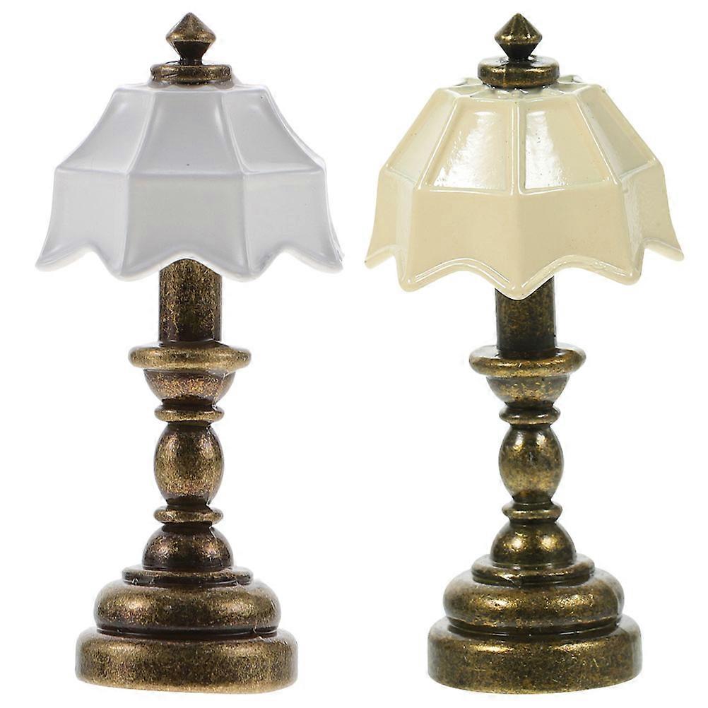 Miniature Lamp Table Lamp Model Miniature Scene Lighting Study Room Brown with Beige Shade Compact Design 2Pcs