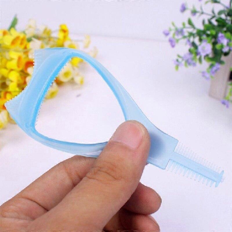 Pink Mascara Shield with Curling Comb