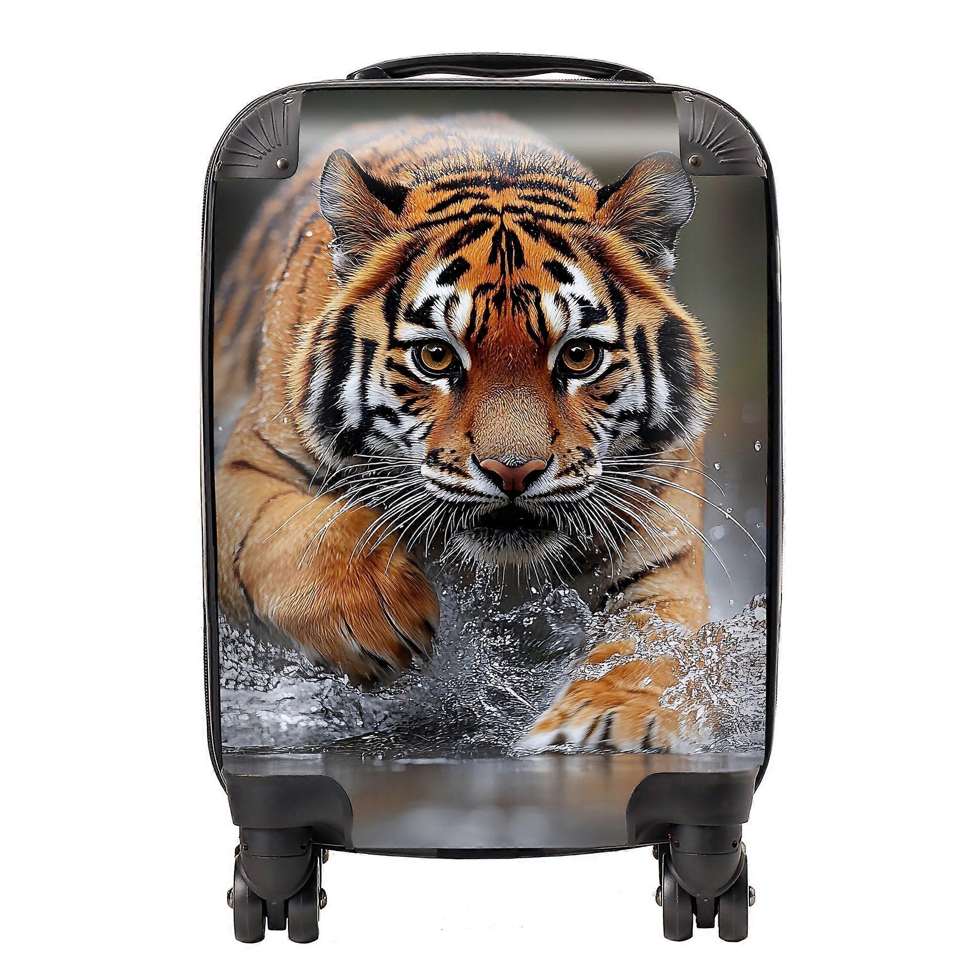 Finn Wilder: 00047 Suitcase