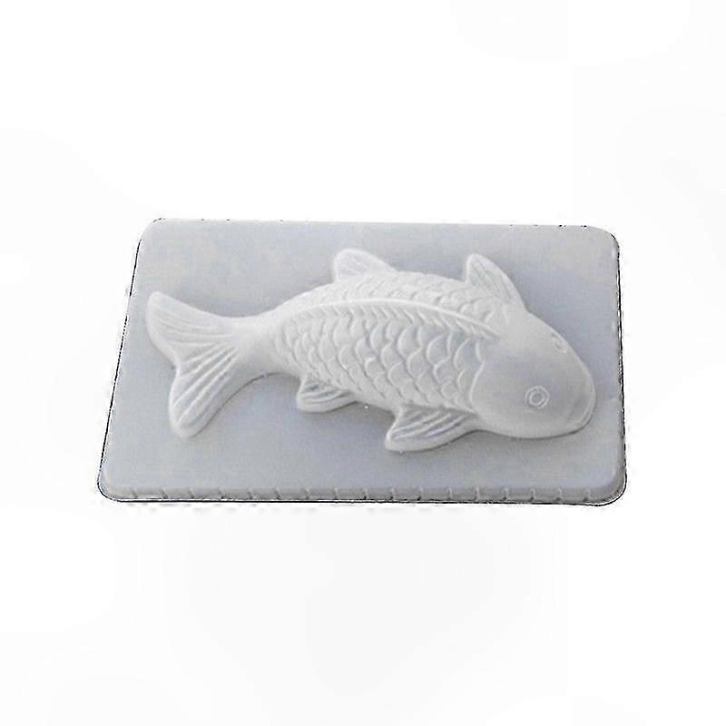 Non-Stick Fish Shaped Cake Mold for Kitchen Use Plastic Baking Tool
