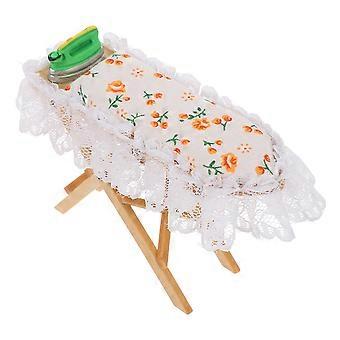 Tábua de passar roupa para casa de bonecas, mini mesa de passar roupa, modelo realista para cenas em miniatura, pacote com 1 unidade.
