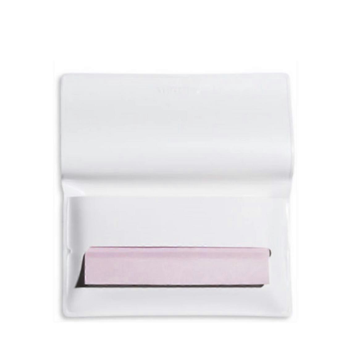 The Essentials - Ritocco opacizzante