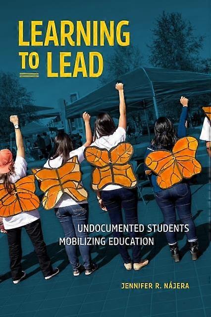 Learning To Lead by Jennifer R. Najera Paperback