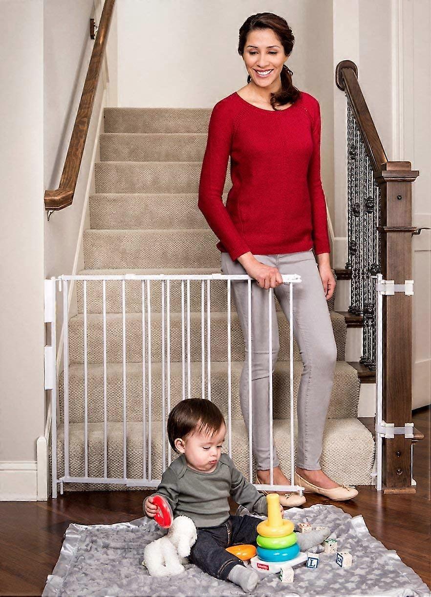 Regalo Extra Tall Top Of Stairs Gate ، مع درابزين ومجموعات تثبيت على الحائط ، بعرض 34-55 بوصة