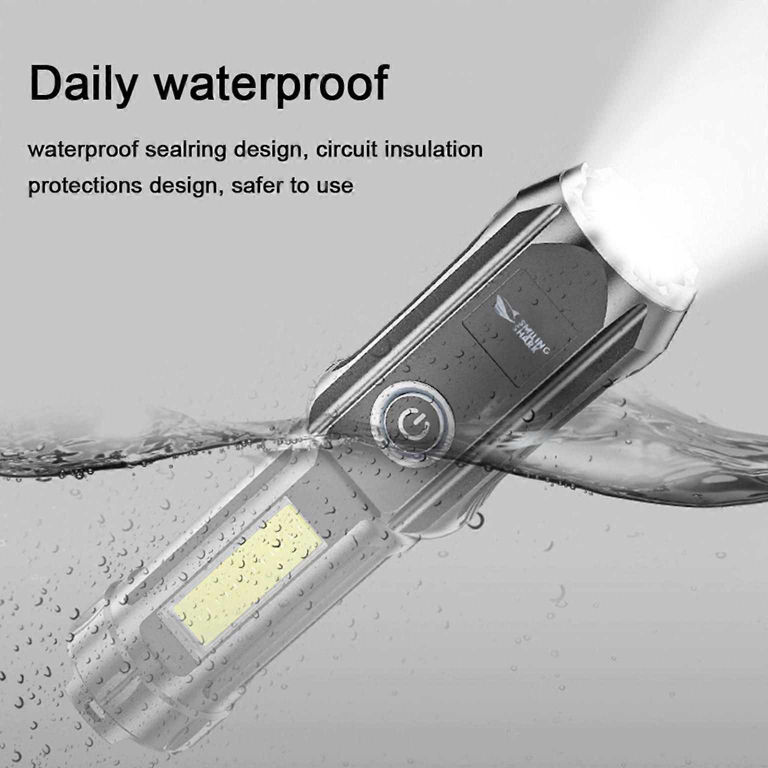 Adjustable Dual Light Source Flashlight with Focusing Feature