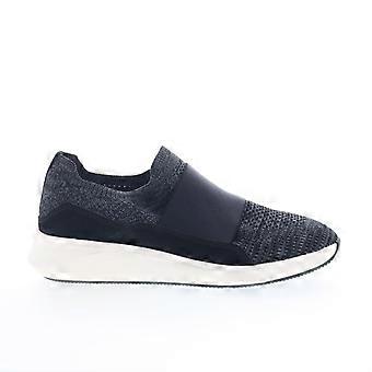 Clarks Adult Womens Un Rio Knit Lifestyle Sneakers