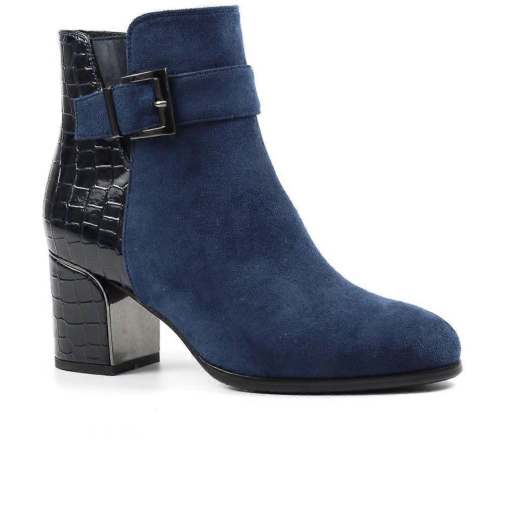 Lunar (GRS) Tawny Womens Ankle Boots