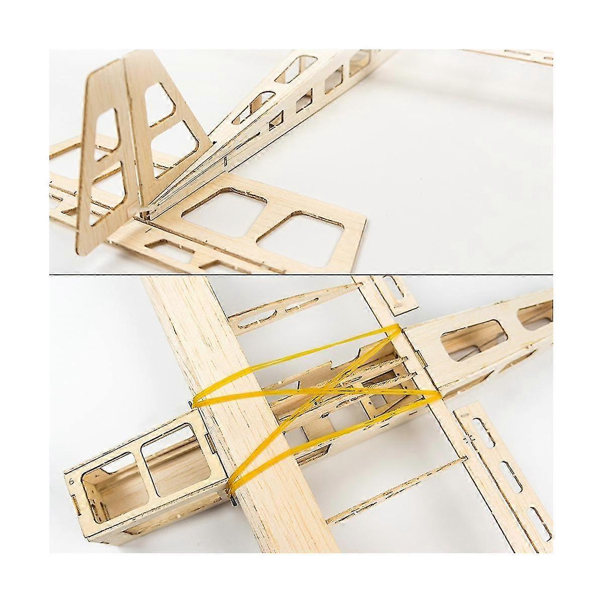 R03 STICK-06 Avião 580mm Envergadura Balsa Madeira DIY Avião Elétrico RC Flying Toy Versão Unassem