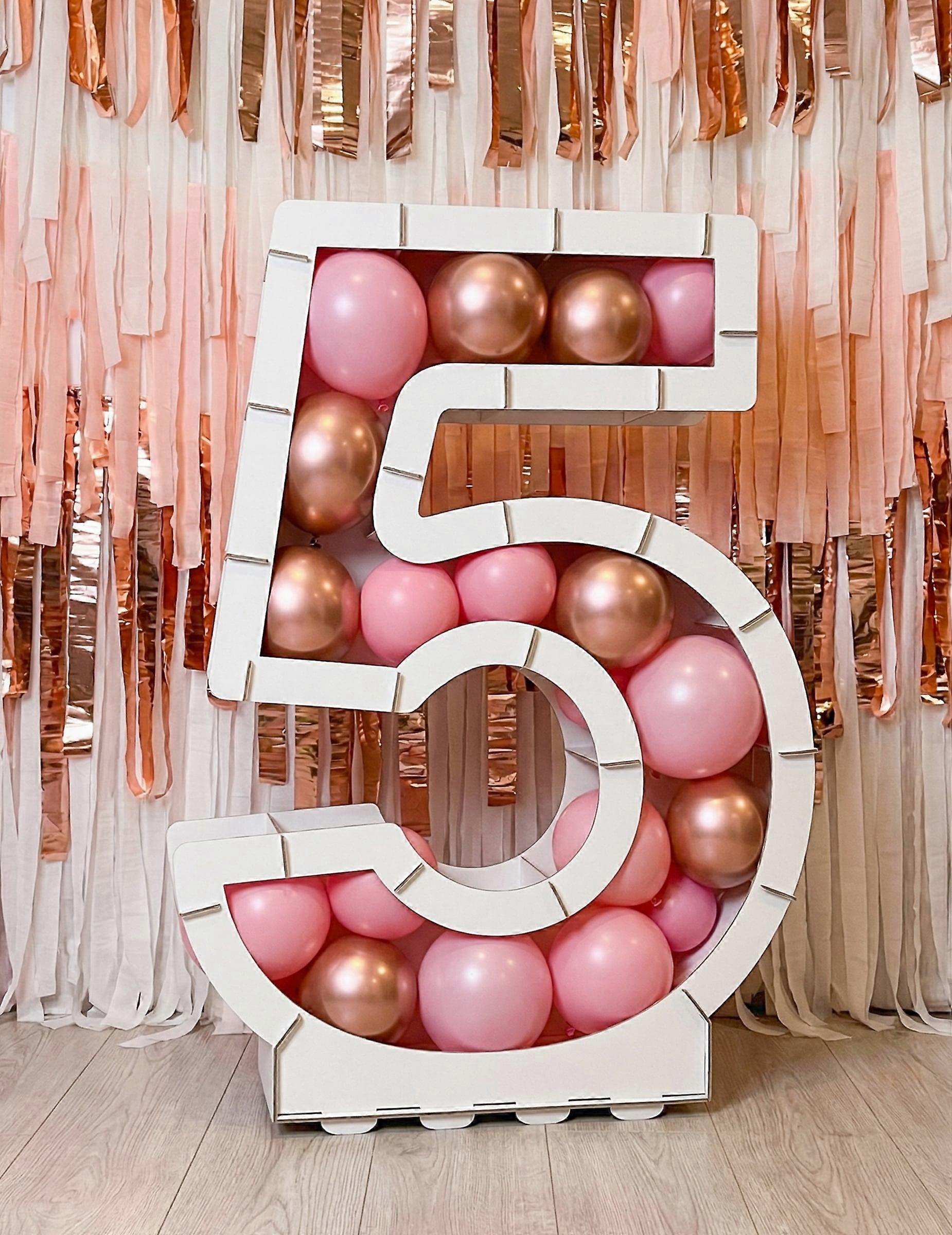White number structure for 64 cm balloons