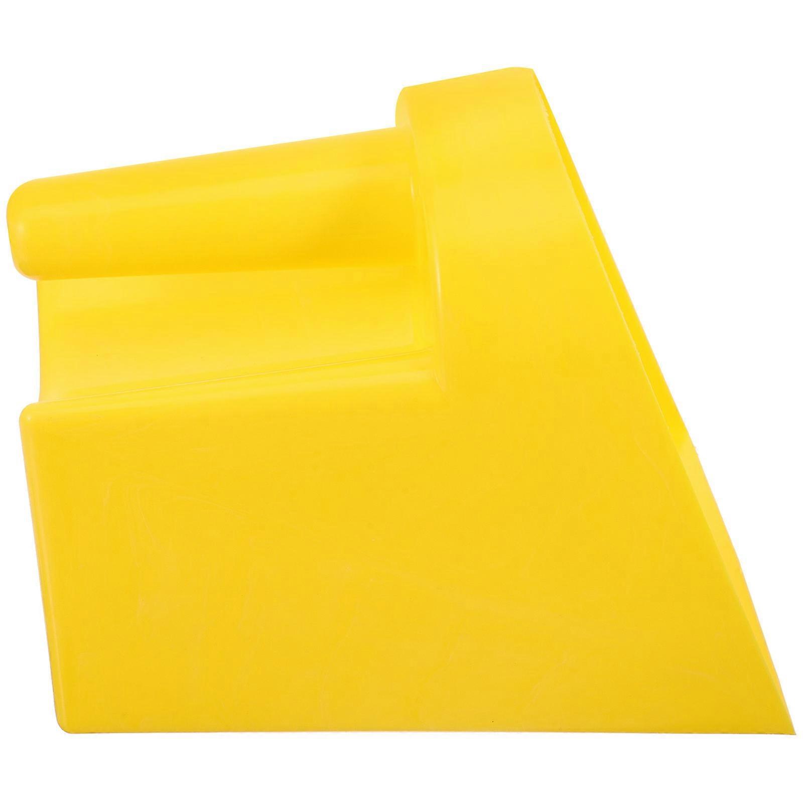 Ergonomic Thickened Feed Scoop for Livestock and Poultry Farming – Durable Design for Animal Feeding and Home Use