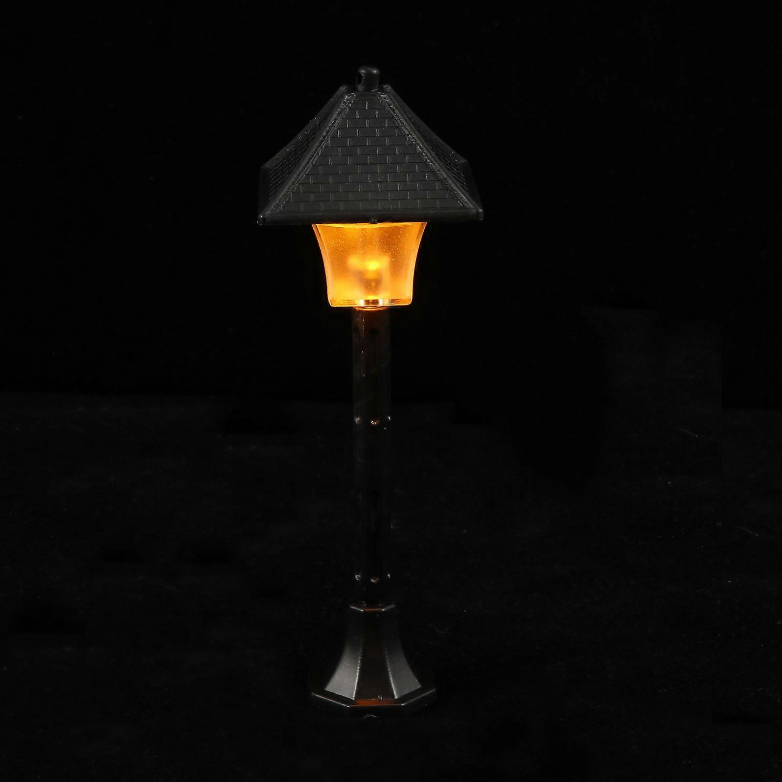 Mini Scene Lamp Miniature Street Lamp Model Railway Layout ABS Material 13.5X4.5X4.5CM Diy Supplies 2Pcs