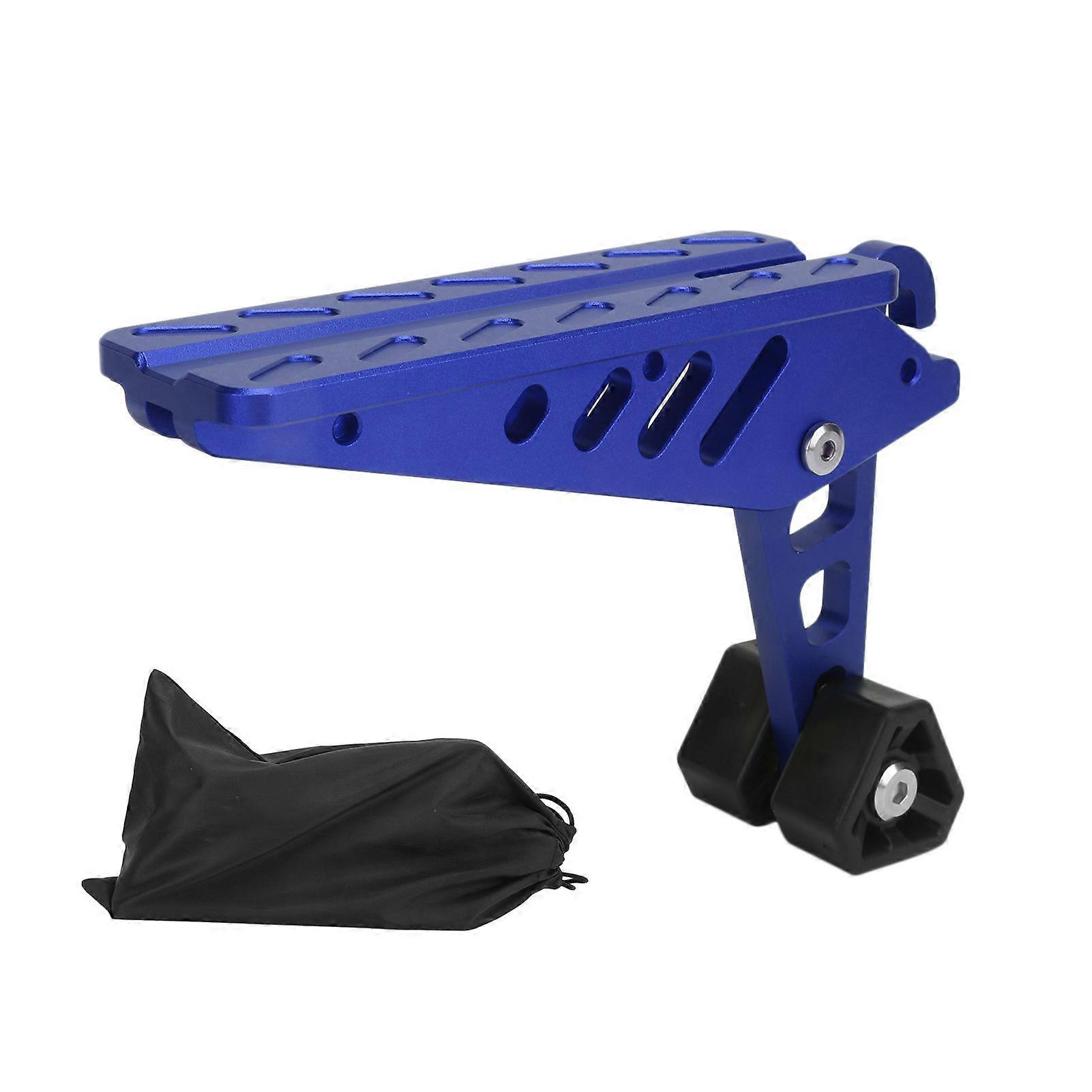 Foldable nonslip step pedal for RV roof