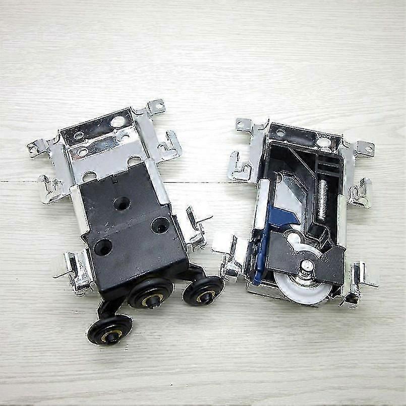 خزانة قديمة، انزلاق باب بكرة