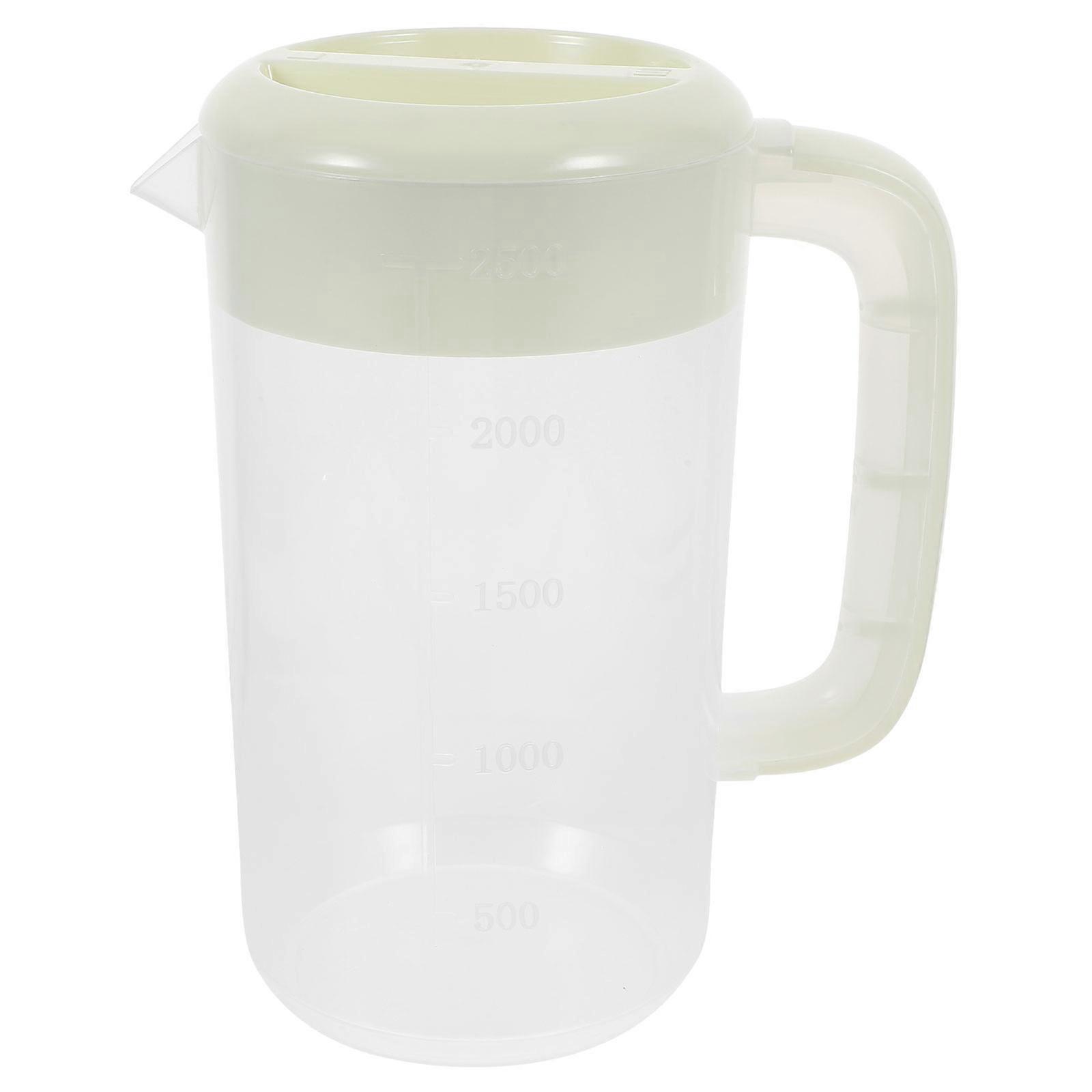 Green Water Kettle for Drinking Use Made of PP Material Great for Parties and Picnics 2500ml