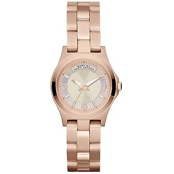Marc by marc jacobs baby dave Watch for Women Analog Quartz with stainless steel bracelet plated in gold MBM3235