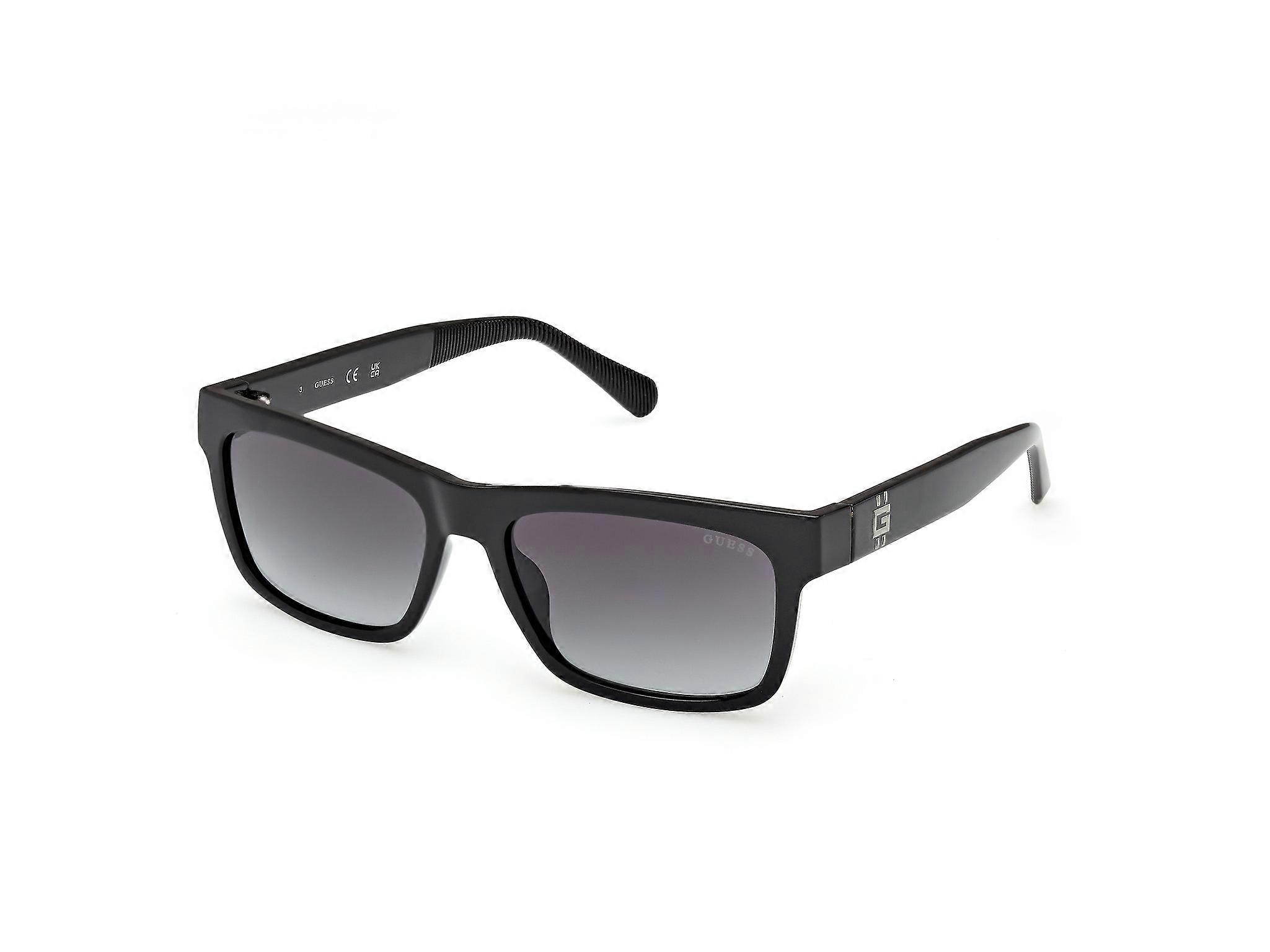 Sunglasses Guess GU00221 01B shiny black 57/17/145 MAN