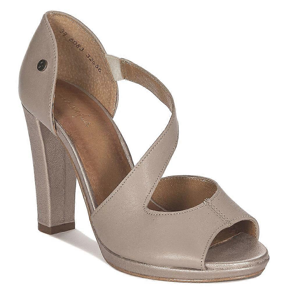 Shoes Maciejka 0608304001