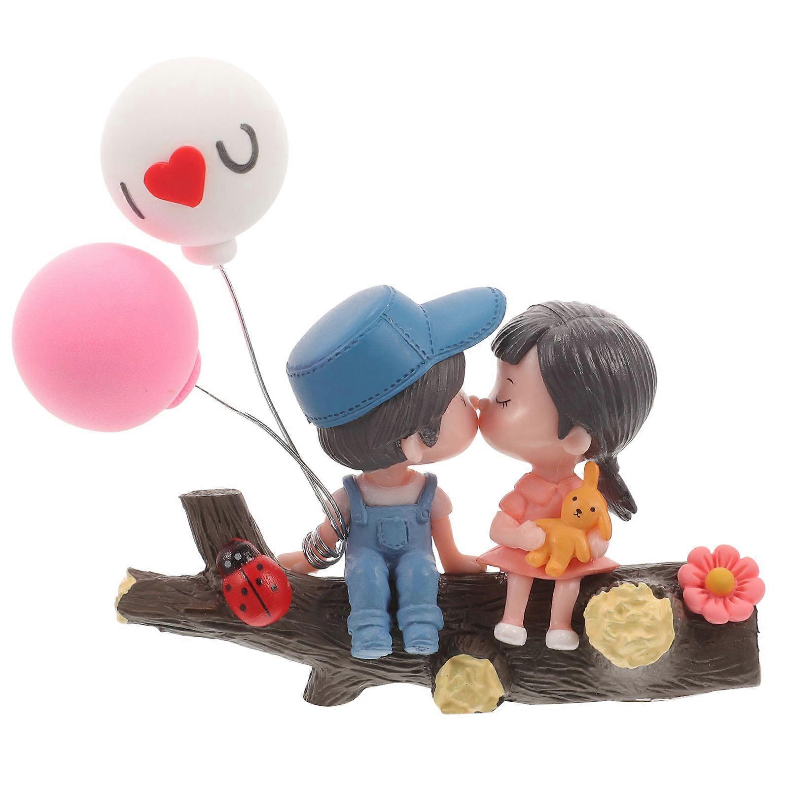 Car Decor Romantic Style Figurine Lovers Assorted Color 1Pcs