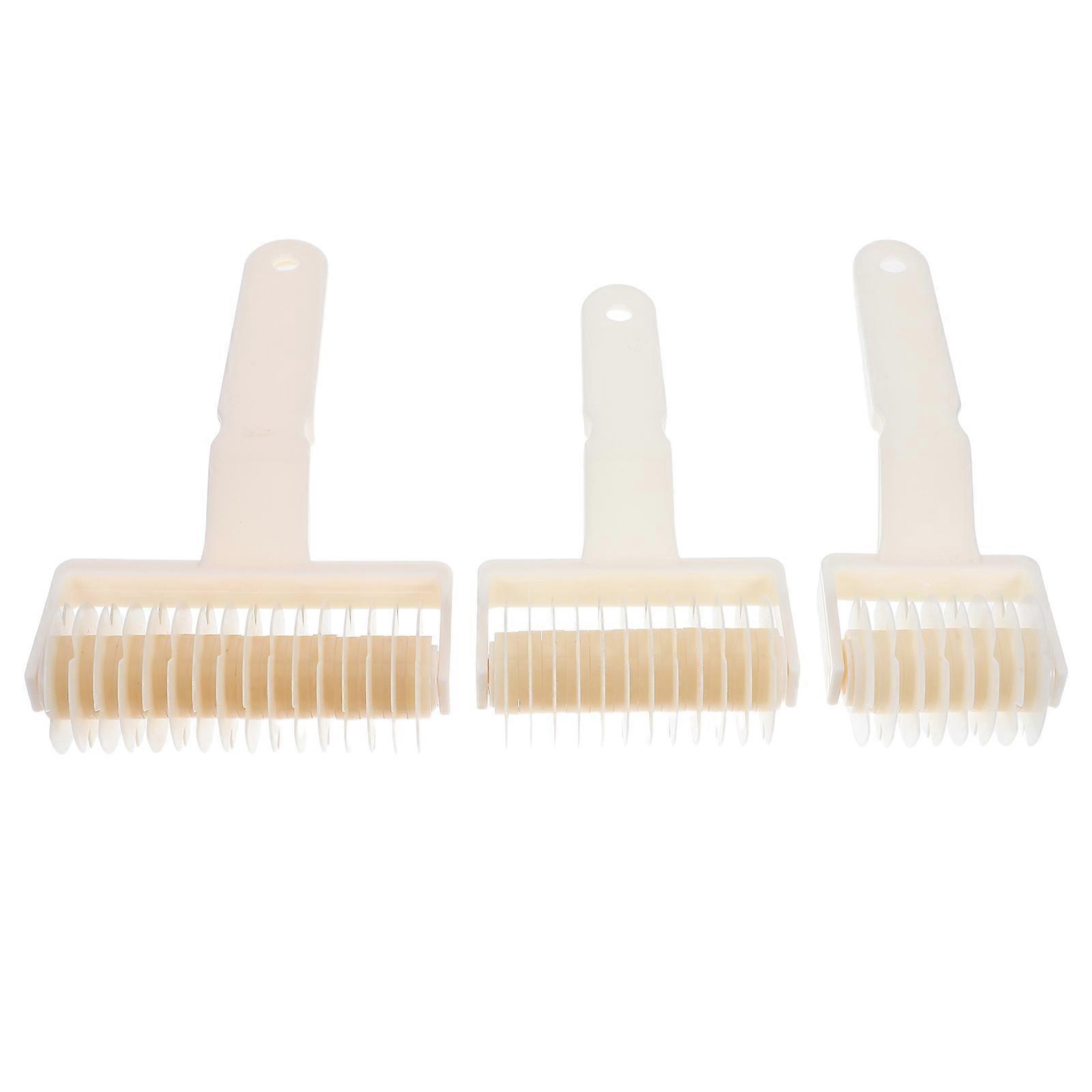 Professional Pastry Cutting Tool Lattice Roller Cutter For Kitchen Use Efficient Dough Handling 3Pcs White