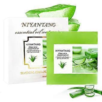 Handgefertigte Naturseife mit Honig-Rosen-Duft für Gesicht und Körper, spendet intensive Feuchtigkeit und reinigt sanft.