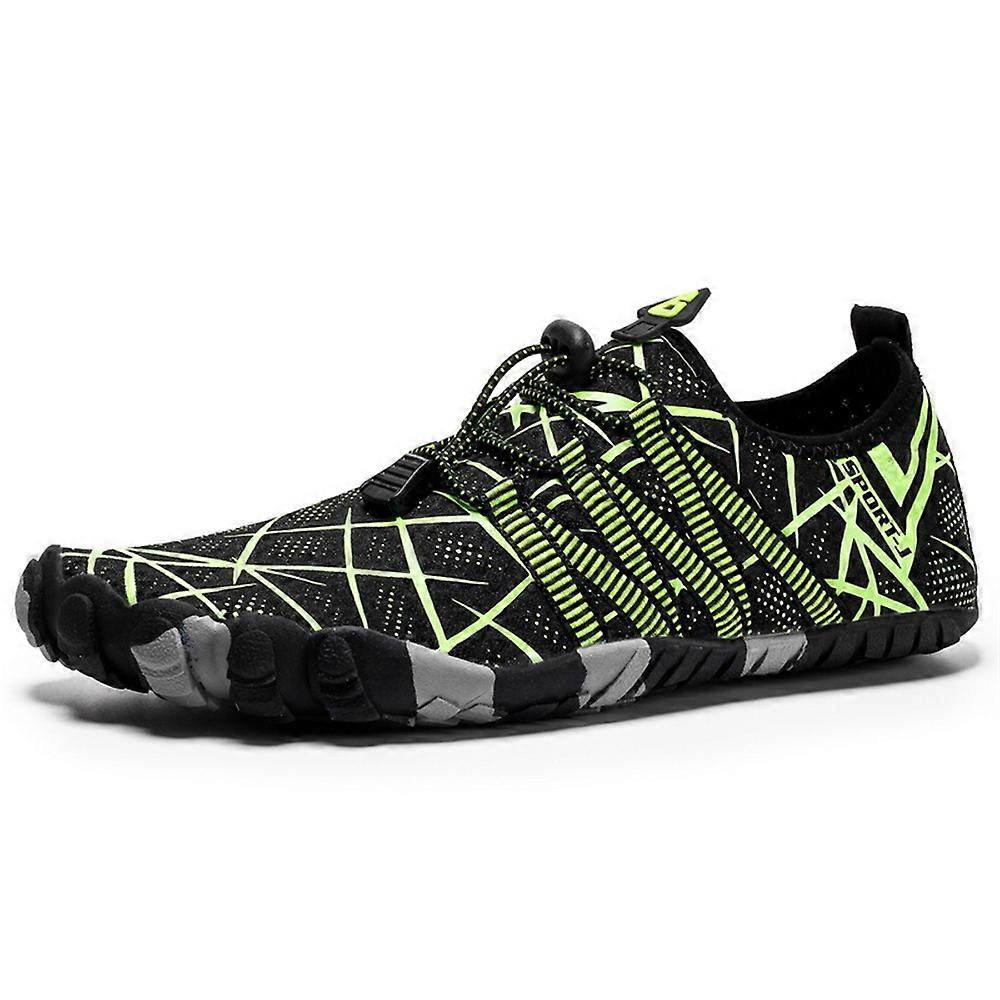 Quick Drying Beach Barefoot Aqua Sneakers, Anti Slip Lightweight Flat Wading Shoes