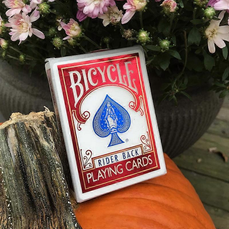 REVEAL TUCK - Collectible Playing Card Magic Props