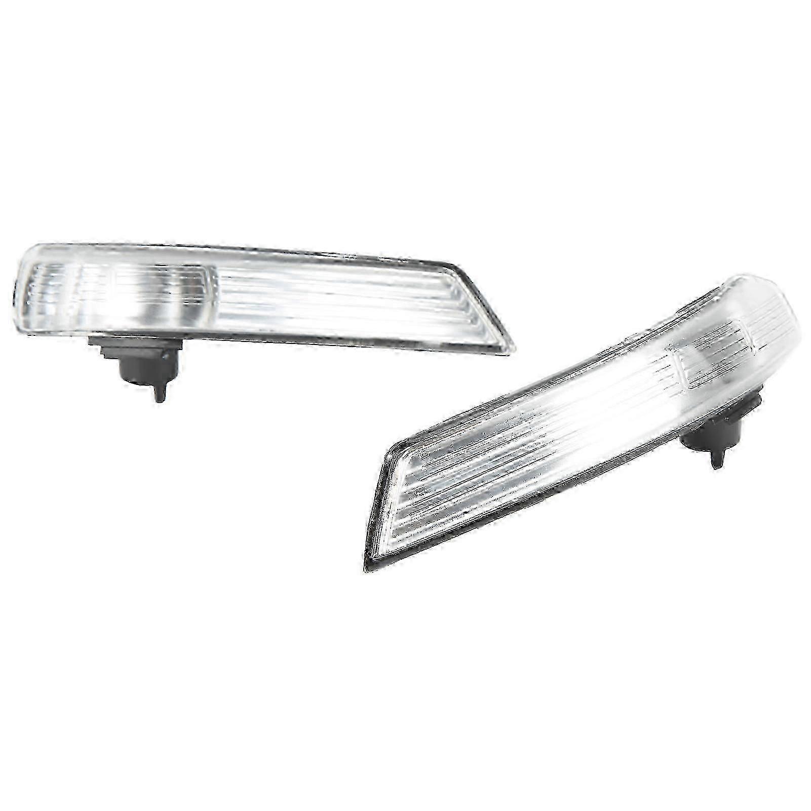 Replacement mirror for Ford Focus with turn indicator light assembly