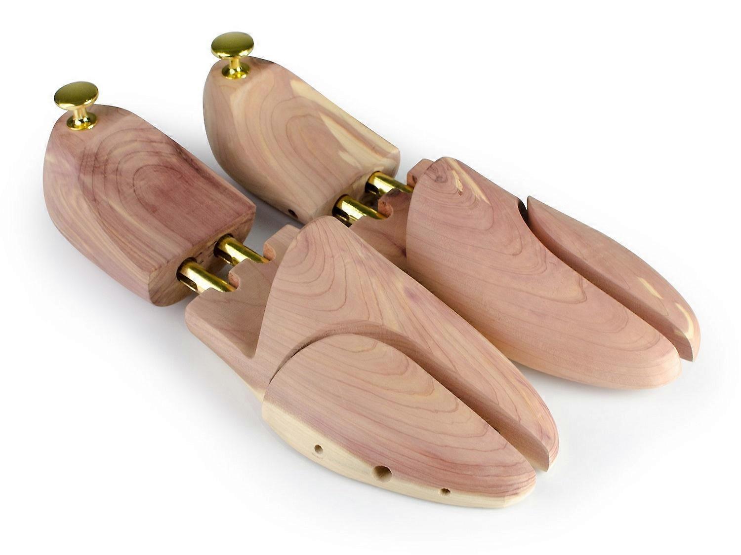 Massido cedar wood shoe trees, size 36-37