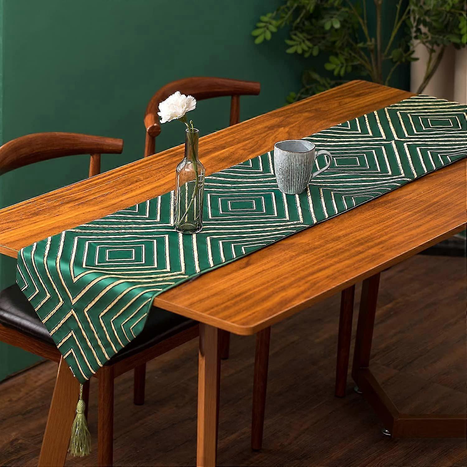 Jacquard Table Runner With Tassels 31 X 180 Cm, Machine Washable Linen Table Runners 12 X 71 Inches