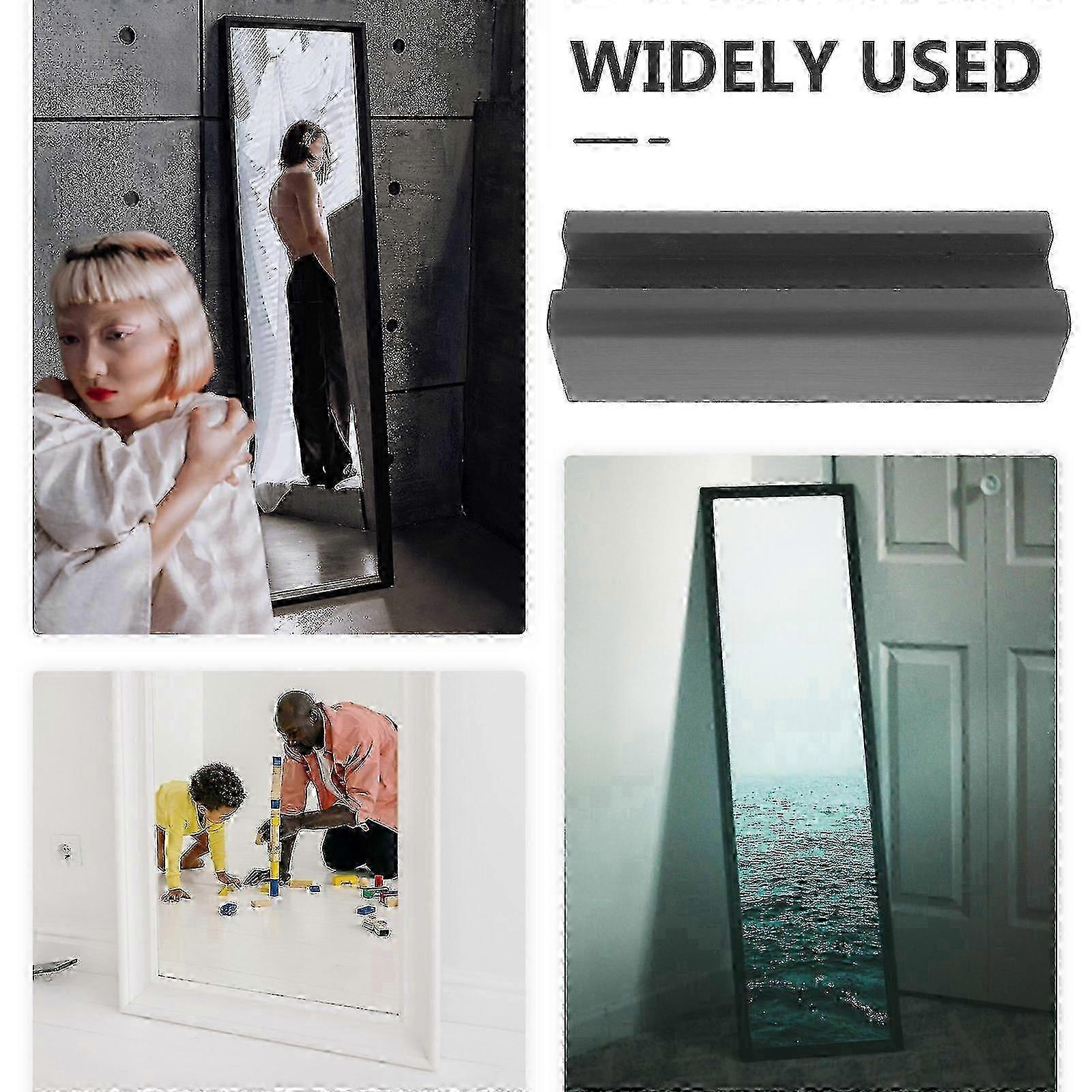 Standing mirror stand for dressing room with stable base
