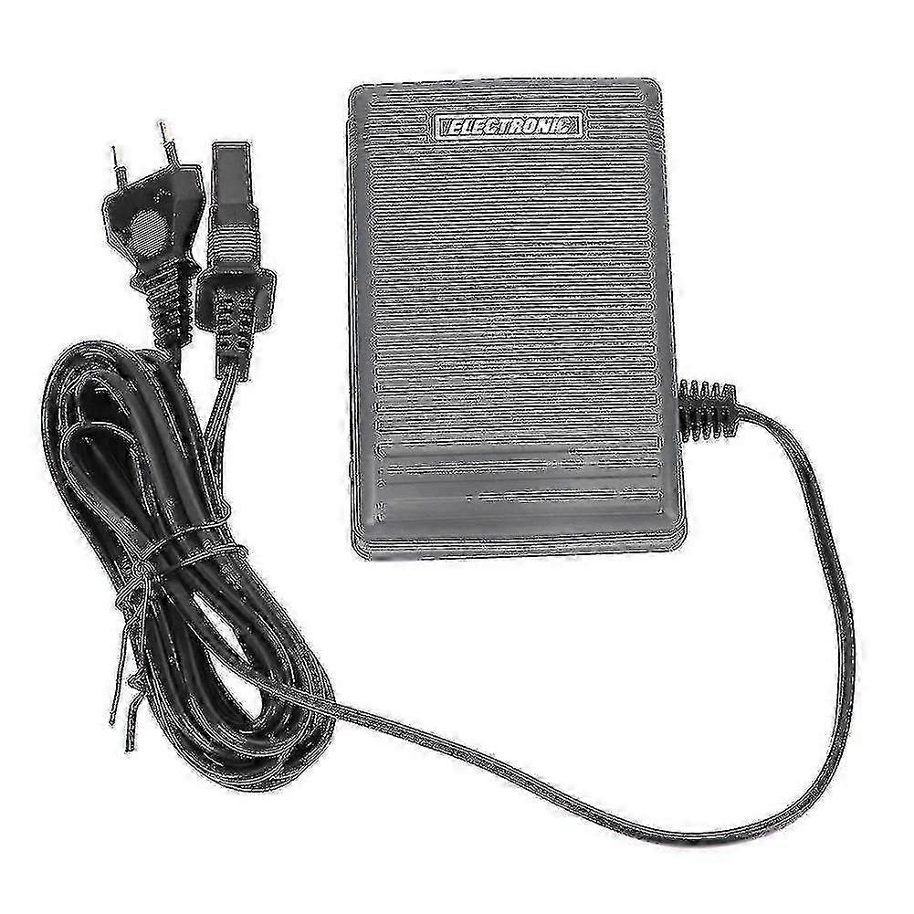 Interrupteur à pédale de commande au pied de la machine à coudre Brother - Prise UE (220-240 V)