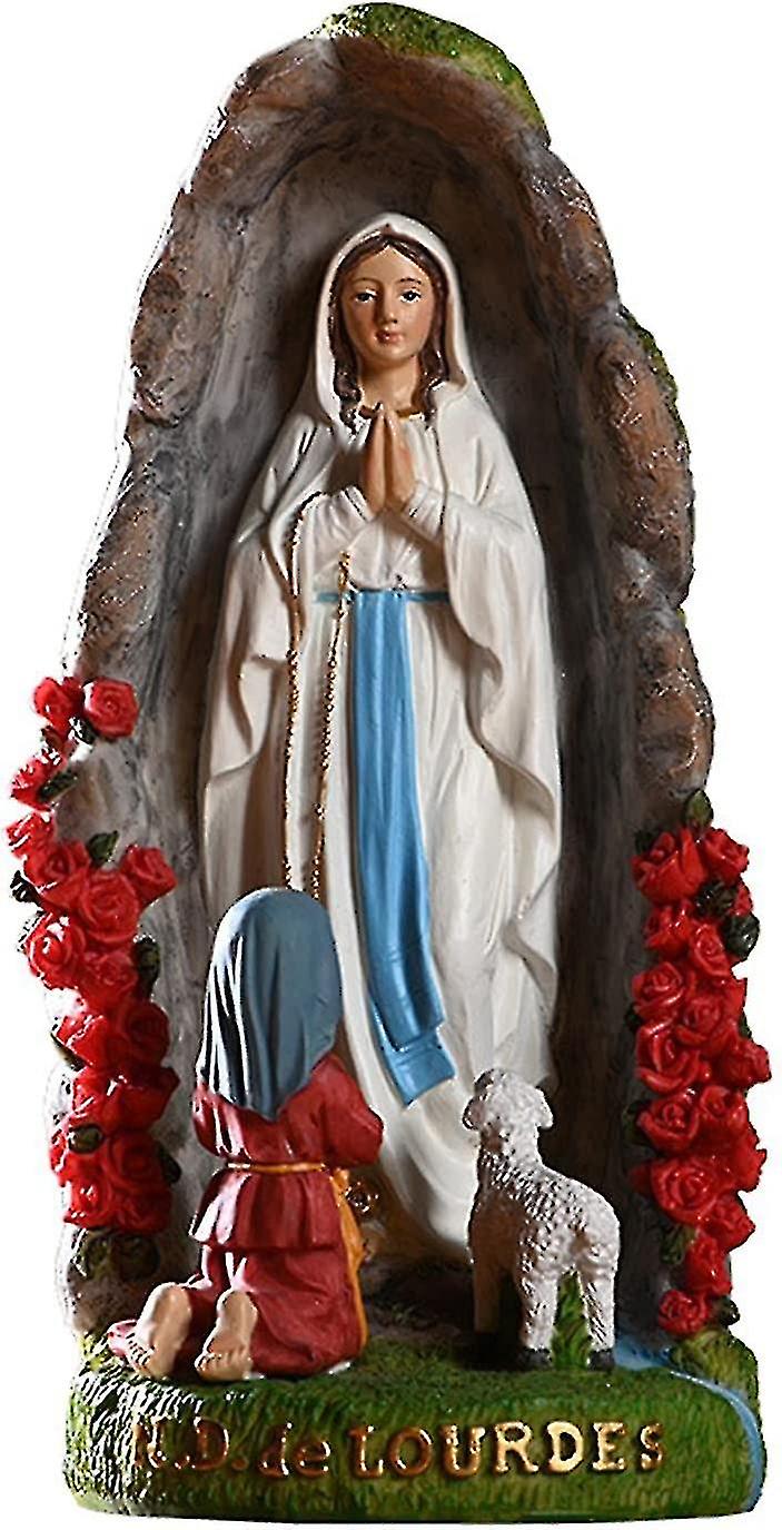 ルルドの聖母マリアを象った樹脂製の像です。美しい装飾と握りしめた手が特徴です。 聖マリア像、宗教的贈り物の家庭の祝福、ルルドの聖母、祝福された聖母