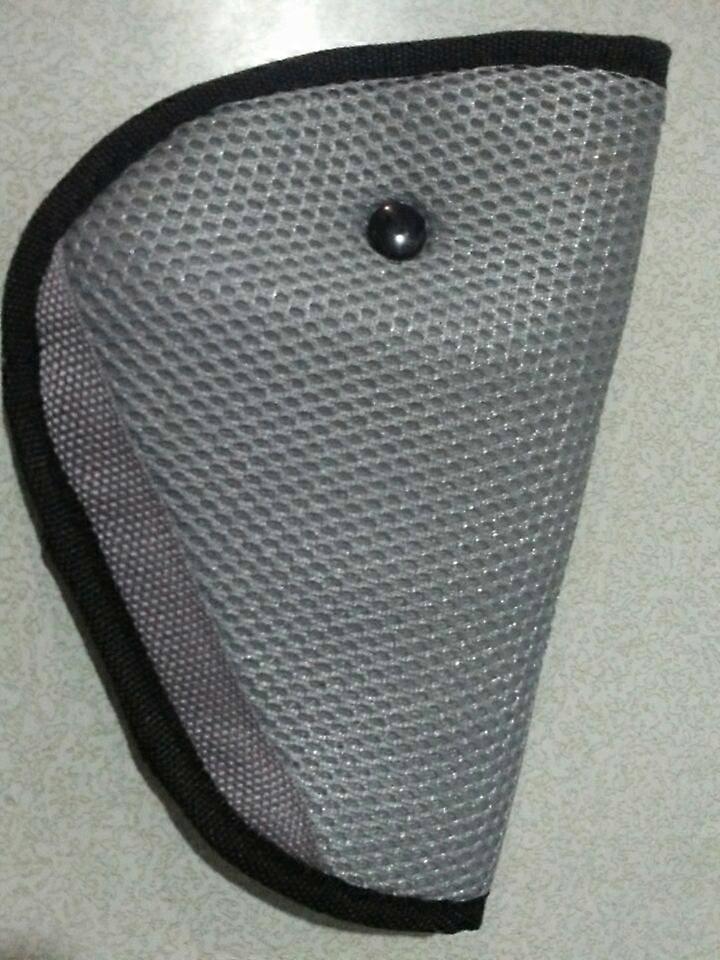 2 Ajusteur de Ceinture de Scurit Coussin Voiture Enfant Protege Ceinture de Scurit pour Enfants Auto Sacs Dos Voyages