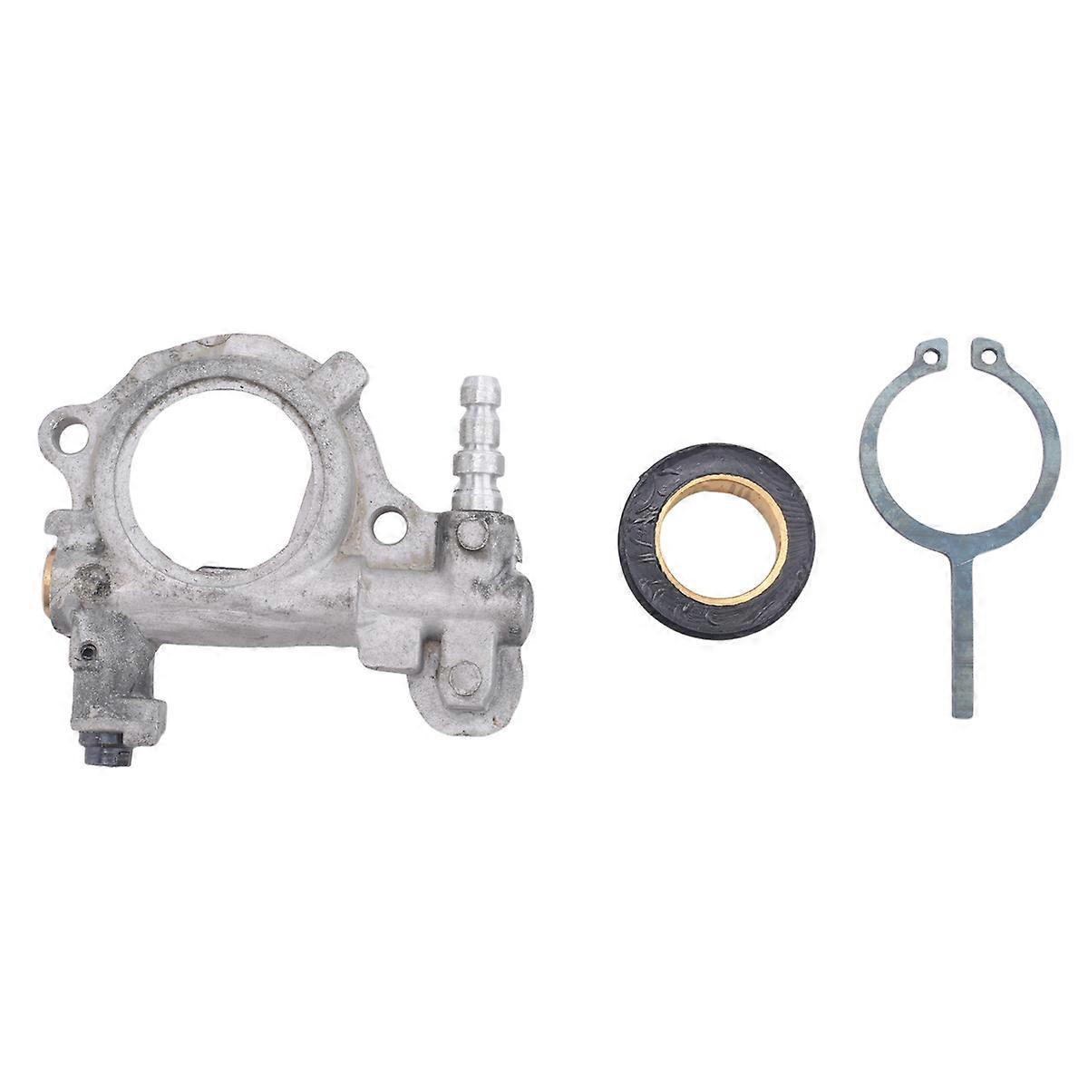 Oil Pump Worm Carrier with Worm and Carrier for 024 026 MS240 MS260 Chainsaw 1121 640 3203