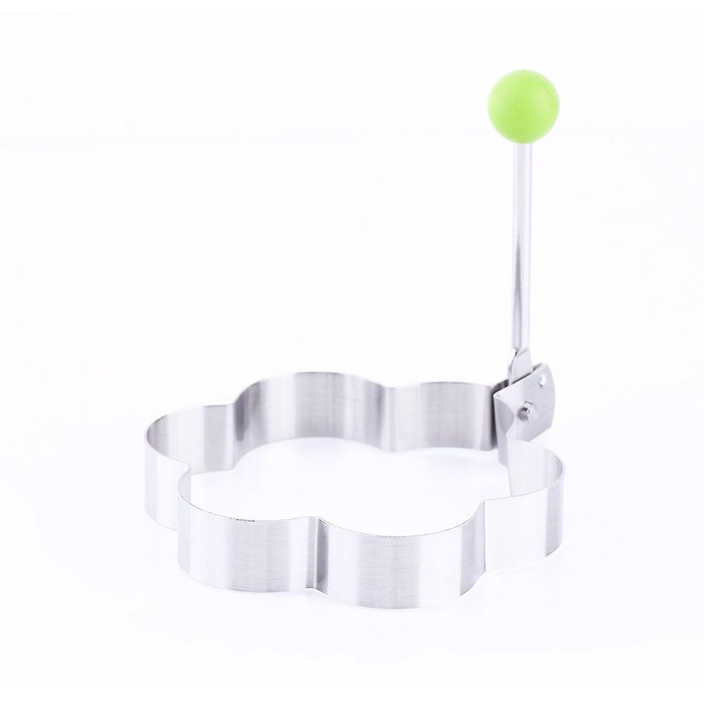 Stainless Steel Fried Egg Mould, Beautiful Pancake Mould in Plum Blossom Shape with Handle, Ideal for Making Pancakes or Fried Flatbreads