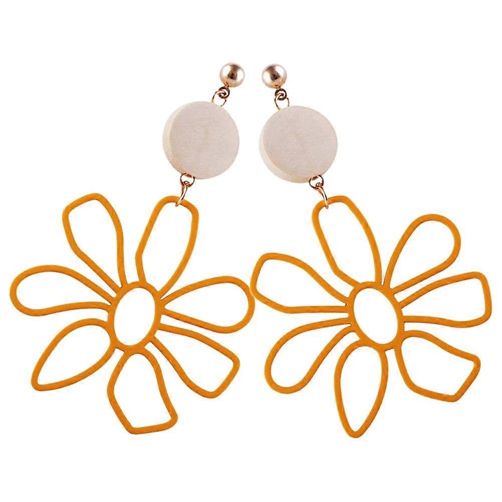 Flower Statement Earrings for Women – Unique Floral Dangle Design Versatile for Any Occasion