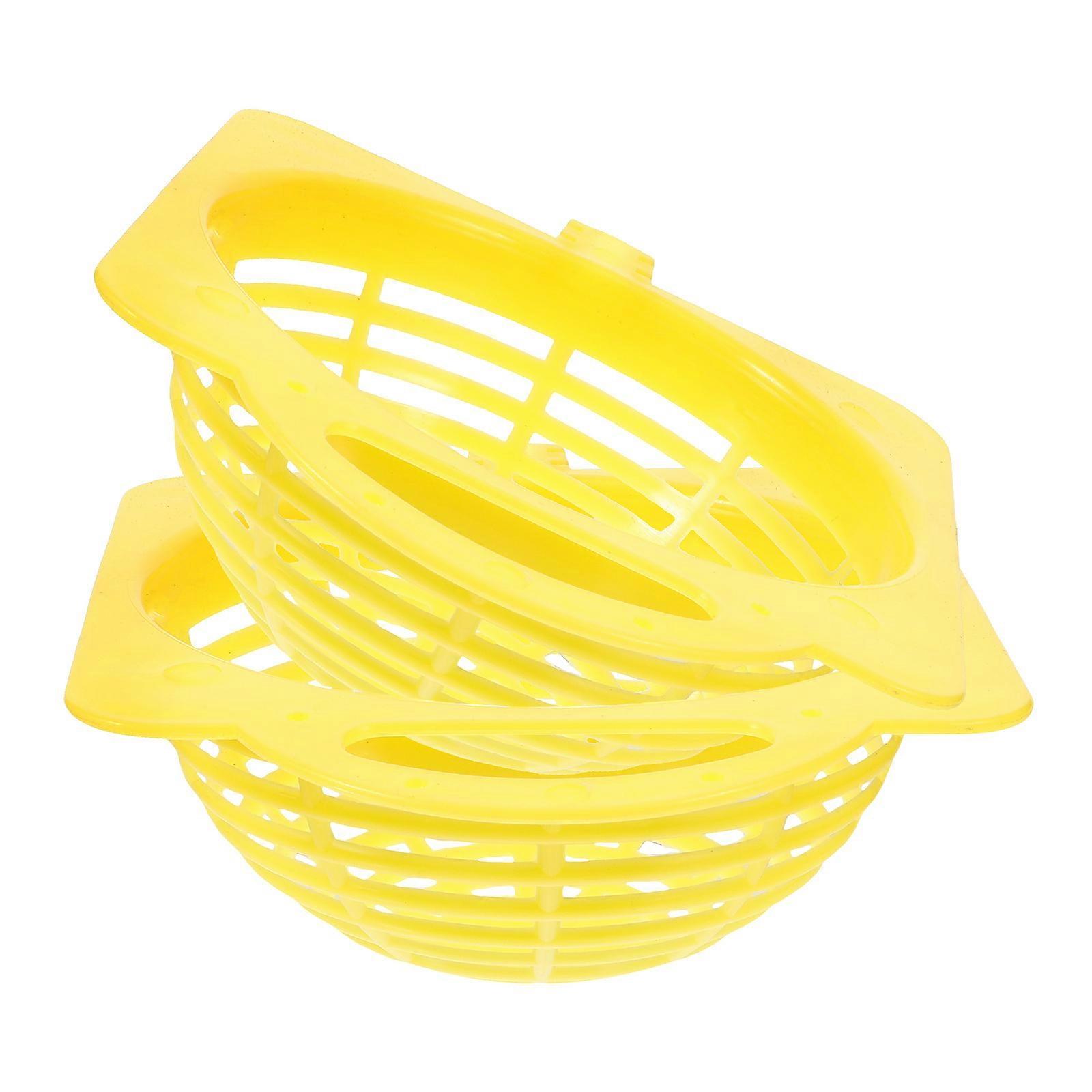Plastic Hanging Bird Nest with Hollow Design, Durable & Safe Breeding Cage Accessory for Finches & Canaries, Easy Installation for Home or Pet Shop