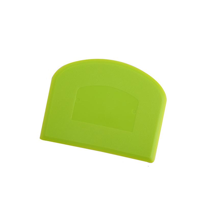 1pc Dough Scraper Kitchen Flour Cutting Cream Cake Cutting Pe Plastic Scraper Baking Supplies Creative Multifunctional Arch Cutter