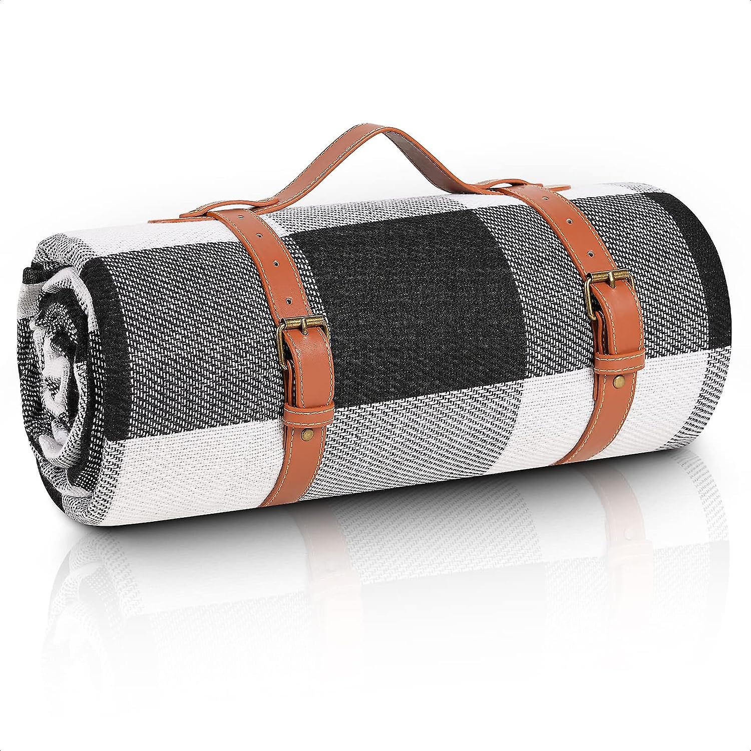 80x 80 Picnic Blanket Extra Large, Waterproof And Foldable Beach Blanket, 3-layer Outdoor Blanket For 6 To 8 Adults, For Camping, Park, Beach, Grass,