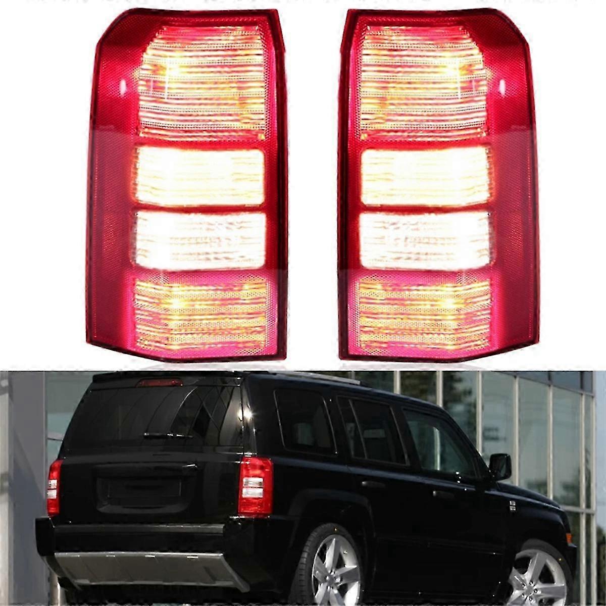 Left Rear Tail Light & Bumper Signal Assembly - Compatible with Vehicles