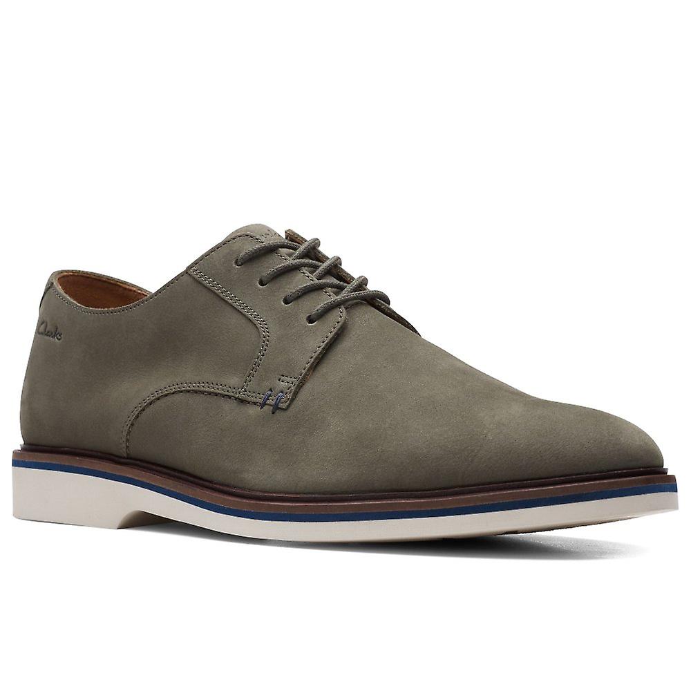Clarks Malwood Plain Mens Wide Fit Shoes