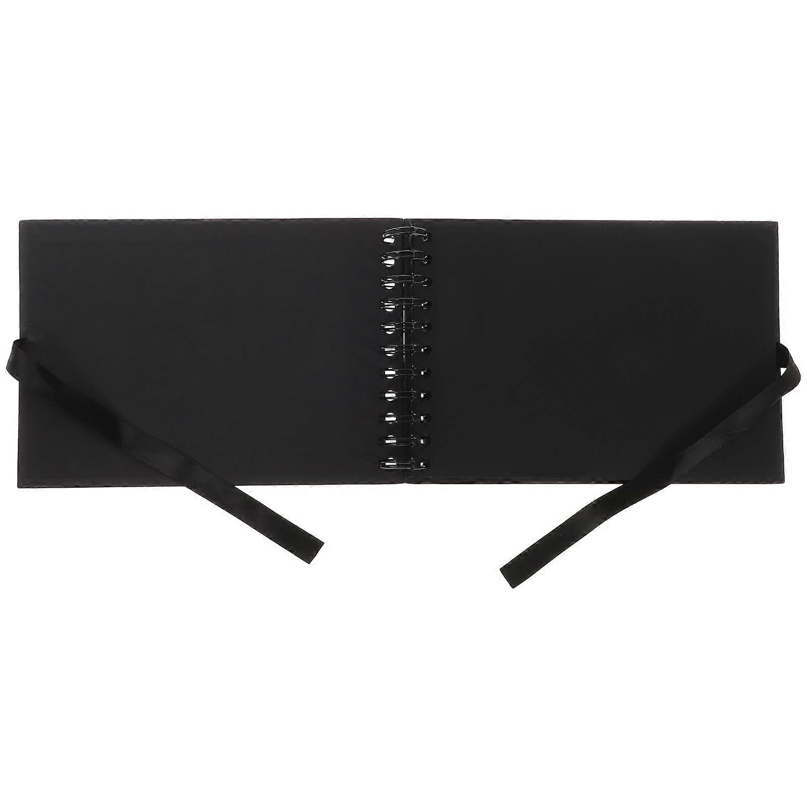 スクラップブッキングと思い出の記録のための手作りの黒いフォトアルバム1セット